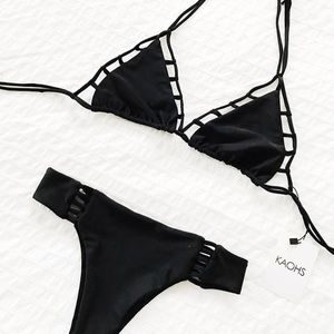 KAOHS Tessy x Mikal in Black